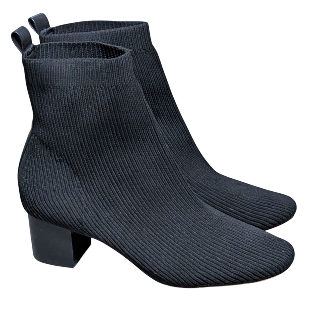 Joie Neely Black knit ankle boots block heel slip on size 7.5M knit sweater